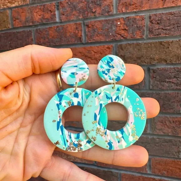 Ombre Light Blue Earrings - Picture 4 of 6